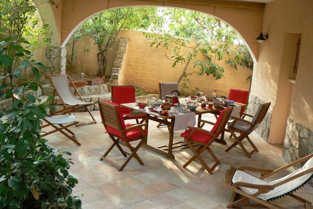 L' Escale Tranquille Bed & Breakfast Сет Екстериор снимка